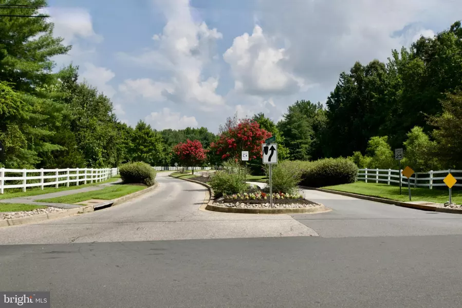3420 PRINCE EDWARD DR, White Plains, MD 20695