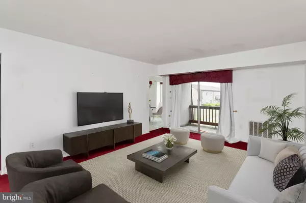 Burlington, NJ 08016,1218 LIBERTE CT