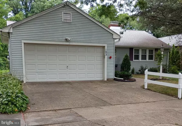 Riverton, NJ 08077,103 MAIN ST