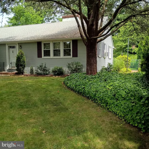 Riverton, NJ 08077,103 MAIN ST