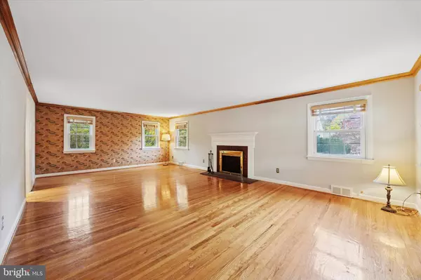 Lansdowne, PA 19050,14 MARTIN DR