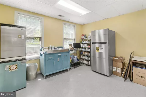 Ellicott City, MD 21043,3444 ELLICOTT CENTER DR #101