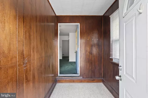 Trenton, NJ 08648,1608 BRUNSWICK AVE