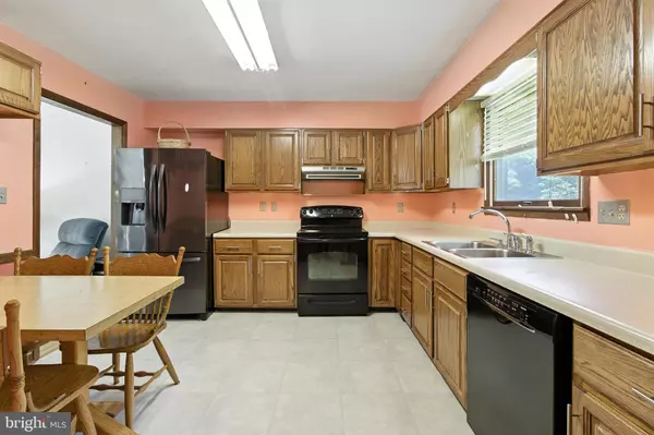 Houtzdale, PA 16651,516 DAVID ST
