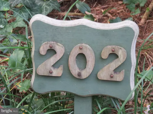 Mount Gretna, PA 17064,202 HARVARD AVE