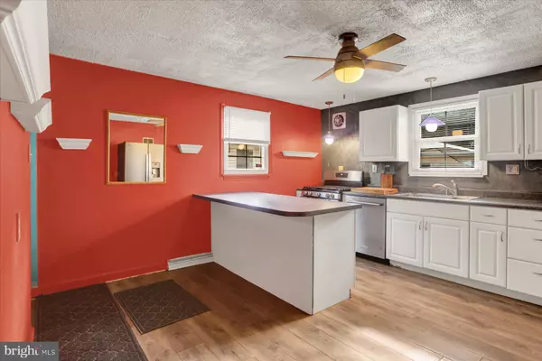 Harrisburg, PA 17110,3722 N 3RD ST