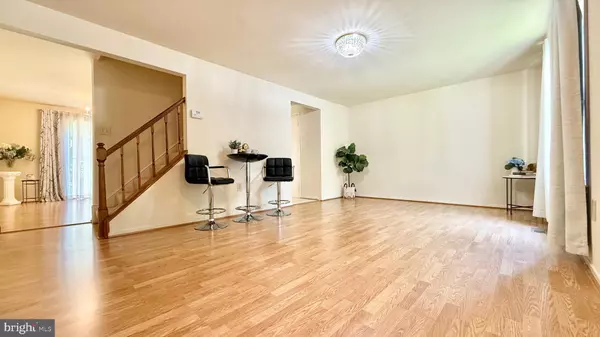 North Potomac, MD 20878,14425 PEBBLE HILL LN