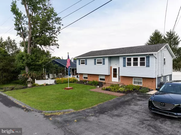 Martinsburg, WV 25401,501 CARA CT