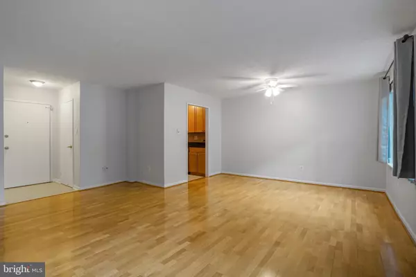 1730 ARLINGTON BLVD #205, Arlington, VA 22209