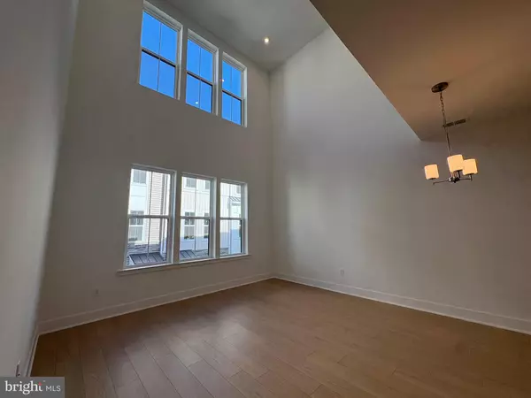 Princeton, NJ 08540,11207 DONATELLO DR #1112