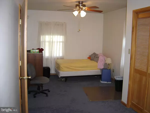 Millville, NJ 08332,29 CHESTNUT ST