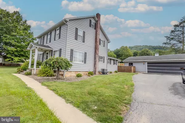 Mc Alisterville, PA 17049,207 WESTFALL ST