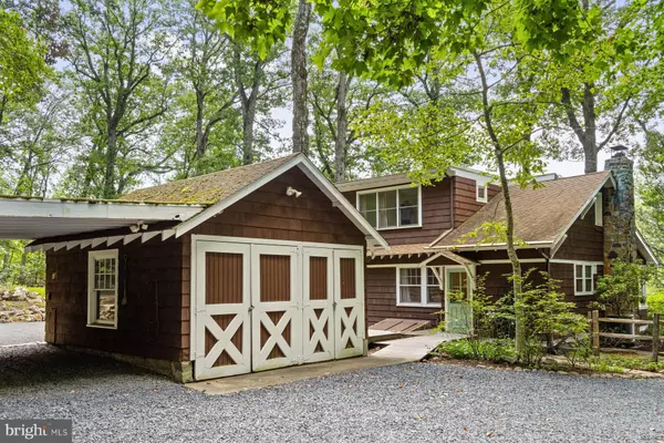 Newtown, PA 18940,2942 WINDY BUSH RD