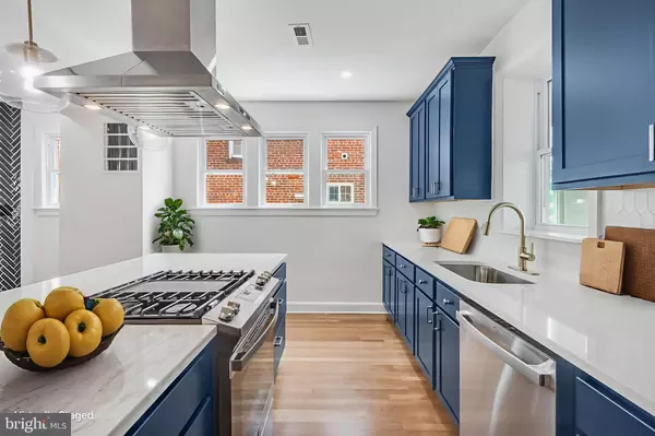 Washington, DC 20012,6932 8TH ST NW