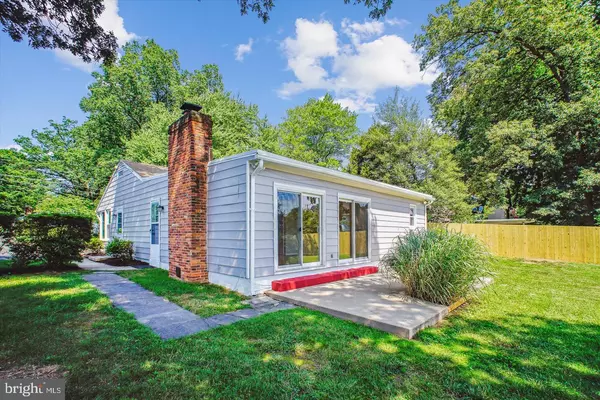 Falls Church, VA 22042,3135 MANOR RD