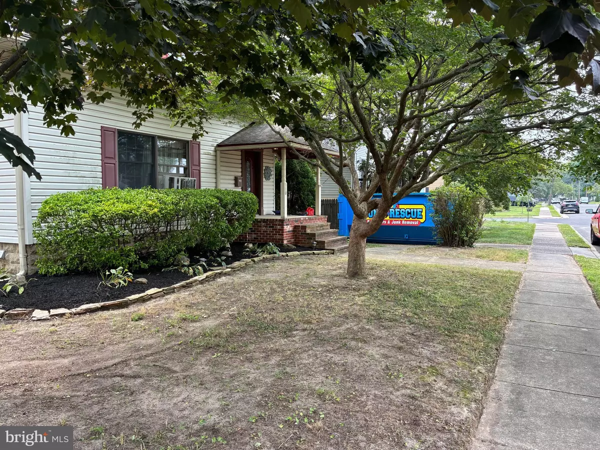 Glendora, NJ 08029,110 LAKE AVE