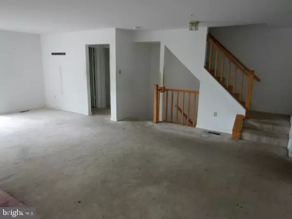 Laurel, MD 20708,12101 IVORY FASHION CT