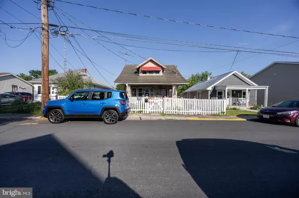 Martinsburg, WV 25404,715 ALBERT ST