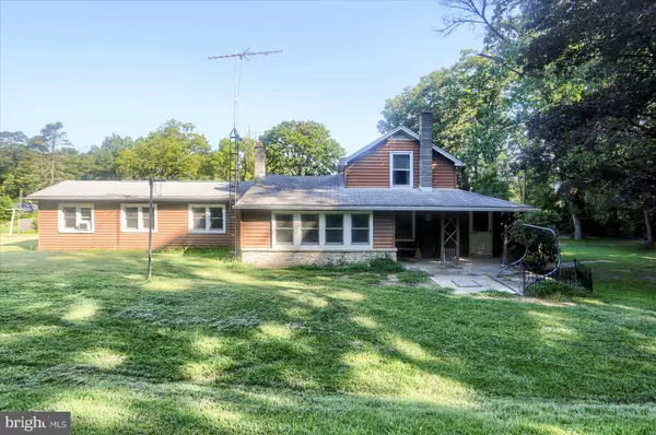 229 HILL ST, Mount Holly Springs, PA 17065