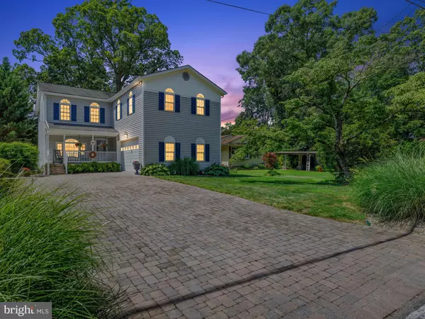 Severna Park, MD 21146,303 NORTH DR