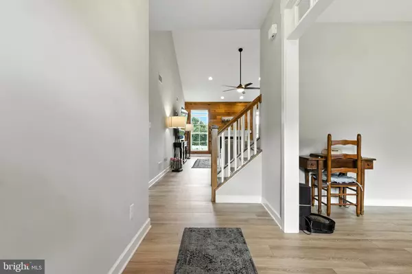 York, PA 17408,1870 BUCK HILL DR