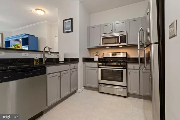 Centreville, VA 20120,5115 TRAVIS EDWARD WAY #I