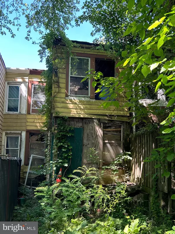 Trenton, NJ 08638,82 VINE ST