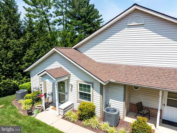 2028 RUDY SERRA DR #B, Eldersburg, MD 21784