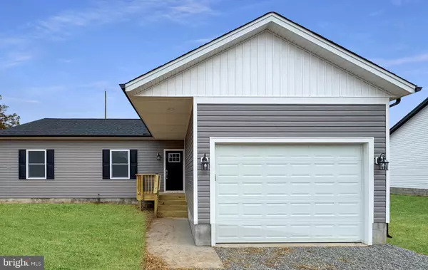 77 FOREST GROVE RD, Colonial Beach, VA 22443