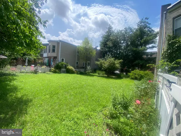 Camden, NJ 08102,331 VINE ST