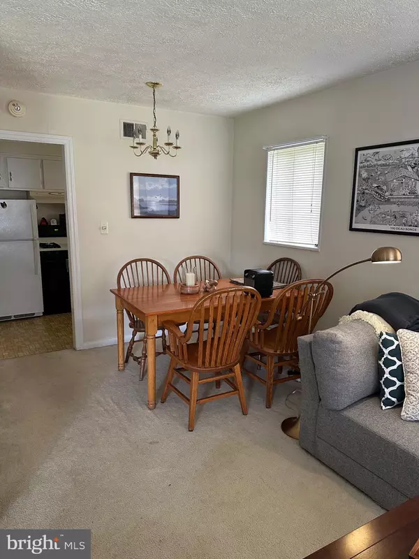 Falls Church, VA 22046,7239 DEBORAH DR