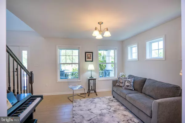 State College, PA 16801,2407 PRAIRIE ROSE LANE