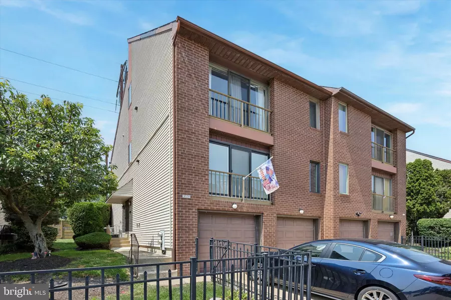 9528 JAMES ST #B, Philadelphia, PA 19114