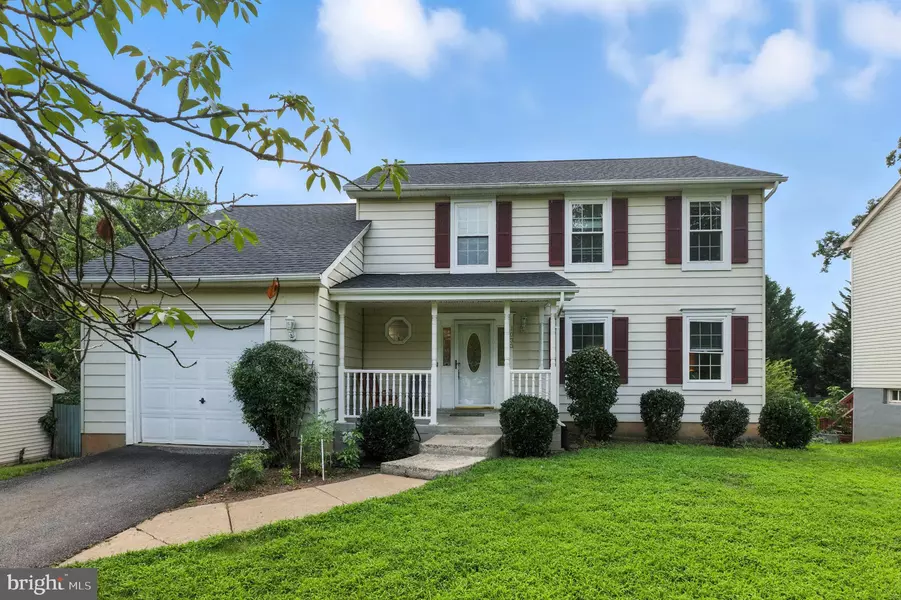 1033 JEFF RYAN DR, Herndon, VA 20170