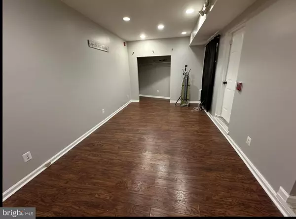 Philadelphia, PA 19123,1211 RIDGE AVE #1