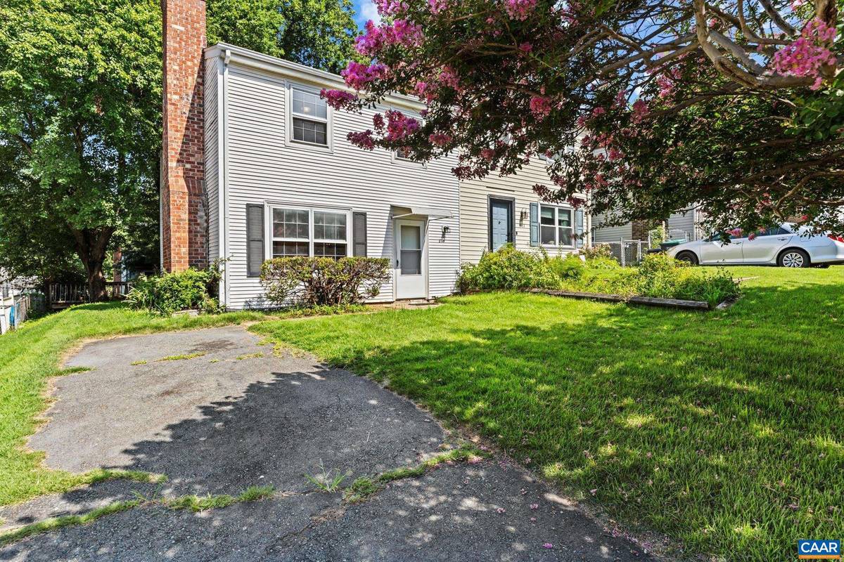 Charlottesville, VA 22903,815 PROSPECT AVE