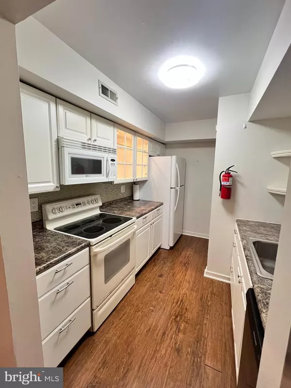 Voorhees, NJ 08043,1303 ROBERTS
