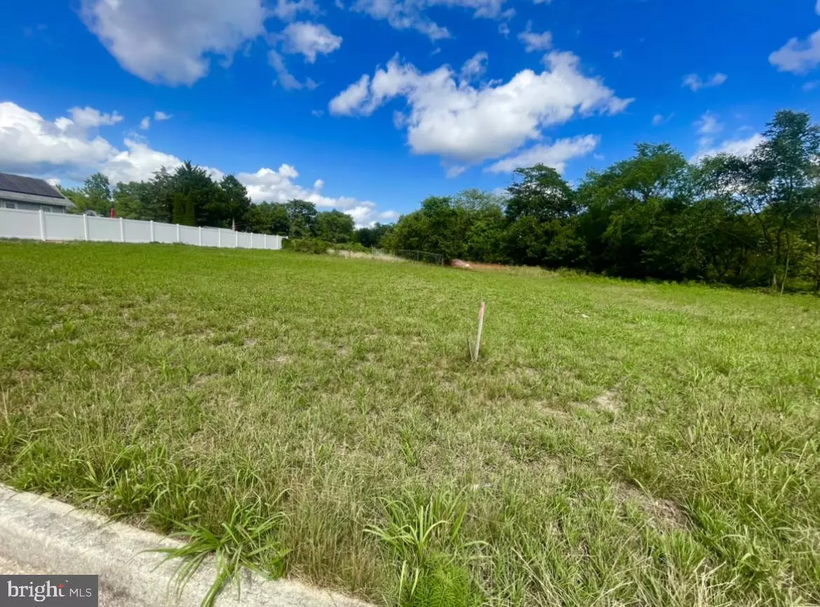 Vineland, NJ 08360,719 THIRD ST TER