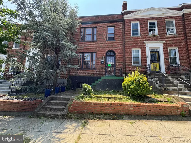 223 ASCOT PL NE, Washington, DC 20002