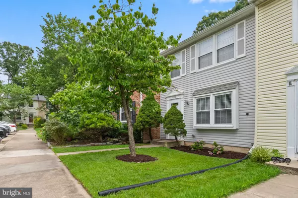 Springfield, VA 22153,8113 LOVING FOREST CT
