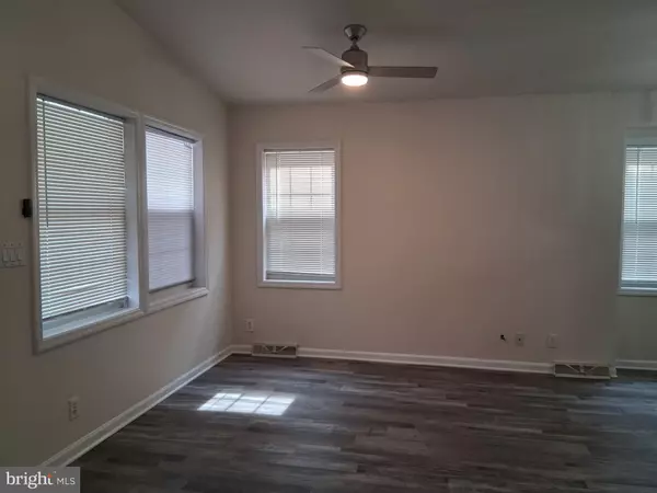 Elkridge, MD 21075,7300 WILLOW GLEN WAY