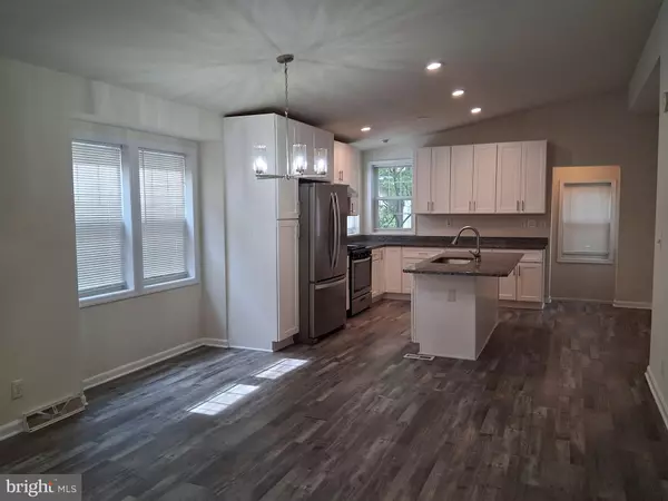 Elkridge, MD 21075,7300 WILLOW GLEN WAY