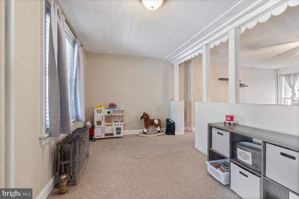 East Greenville, PA 18041,10 CHERRY ST