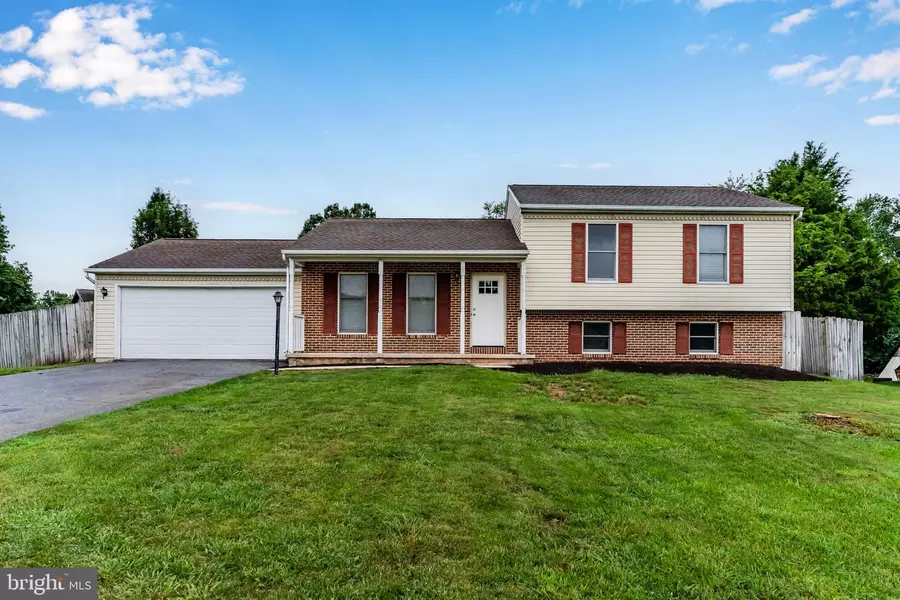 50 OAK HILL DR, Etters, PA 17319