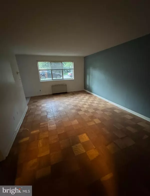 Washington, DC 20008,2710 MACOMB ST NW #204