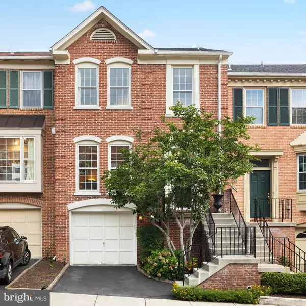 6509 SERENADE PL, Springfield, VA 22150
