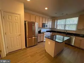 Ashburn, VA 20147,21784 OAKVILLE TER