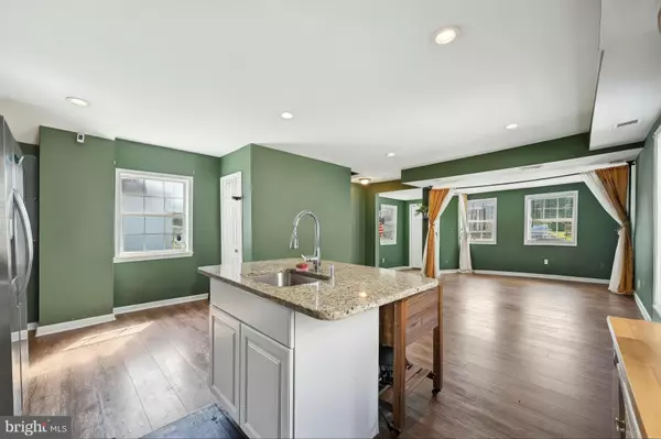 Baltimore, MD 21225,5904 BELLE GROVE RD