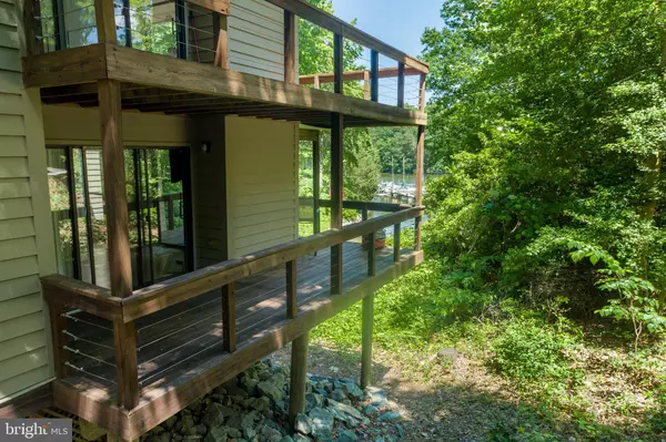 Hartfield, VA 23071,54 VILLA RIDGE DR #C