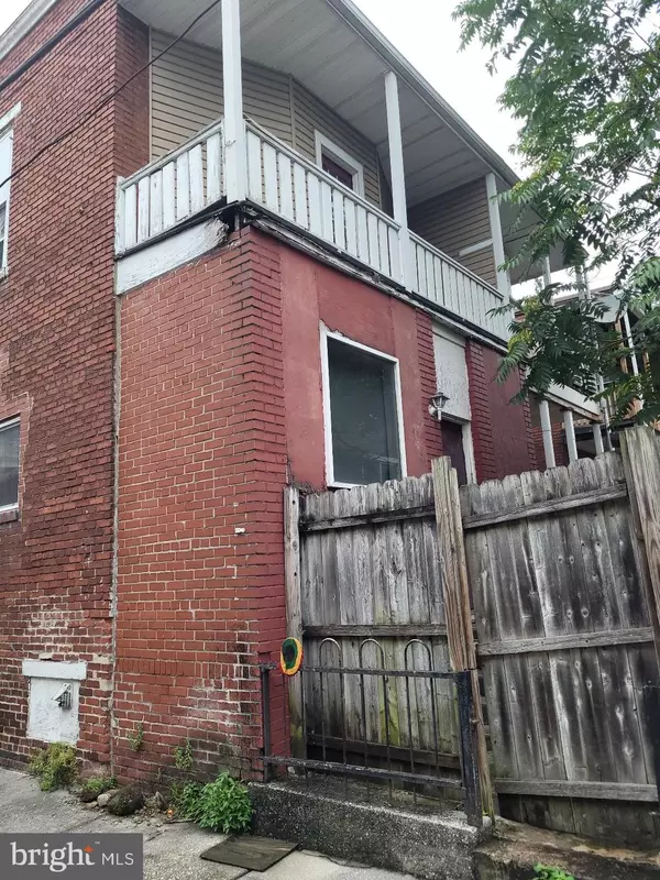 Harrisburg, PA 17102,261 PEFFER ST